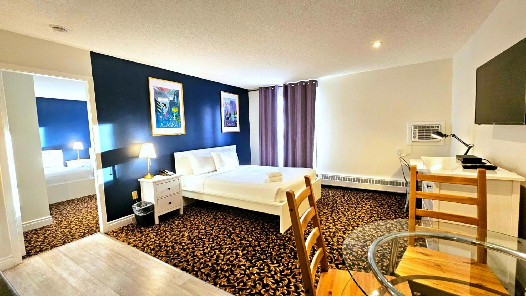 Cloud 9 Inn Whitecourt Exterior foto